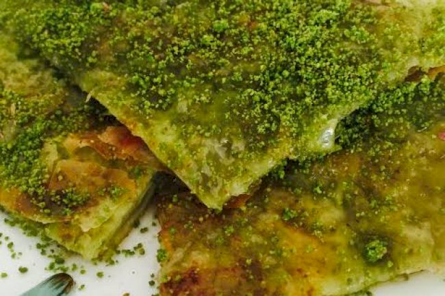 Katmer Tatlısı Nasıl Yapılır ?