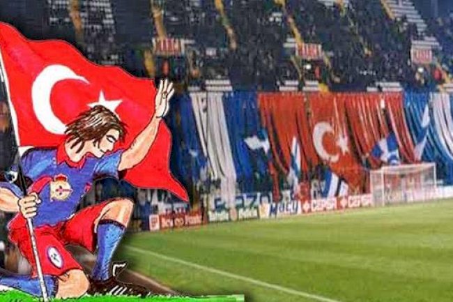 La Liga Ekibi Deportivo de La Coruna'nın Maçlarında Türk Bayrağı