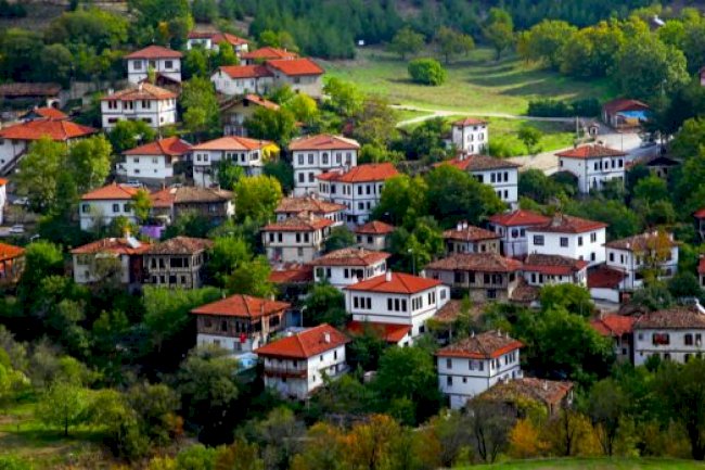 SAFRANBOLU TARİHİ VE GEZİLECEK GÖRÜLECEK YERLERİ